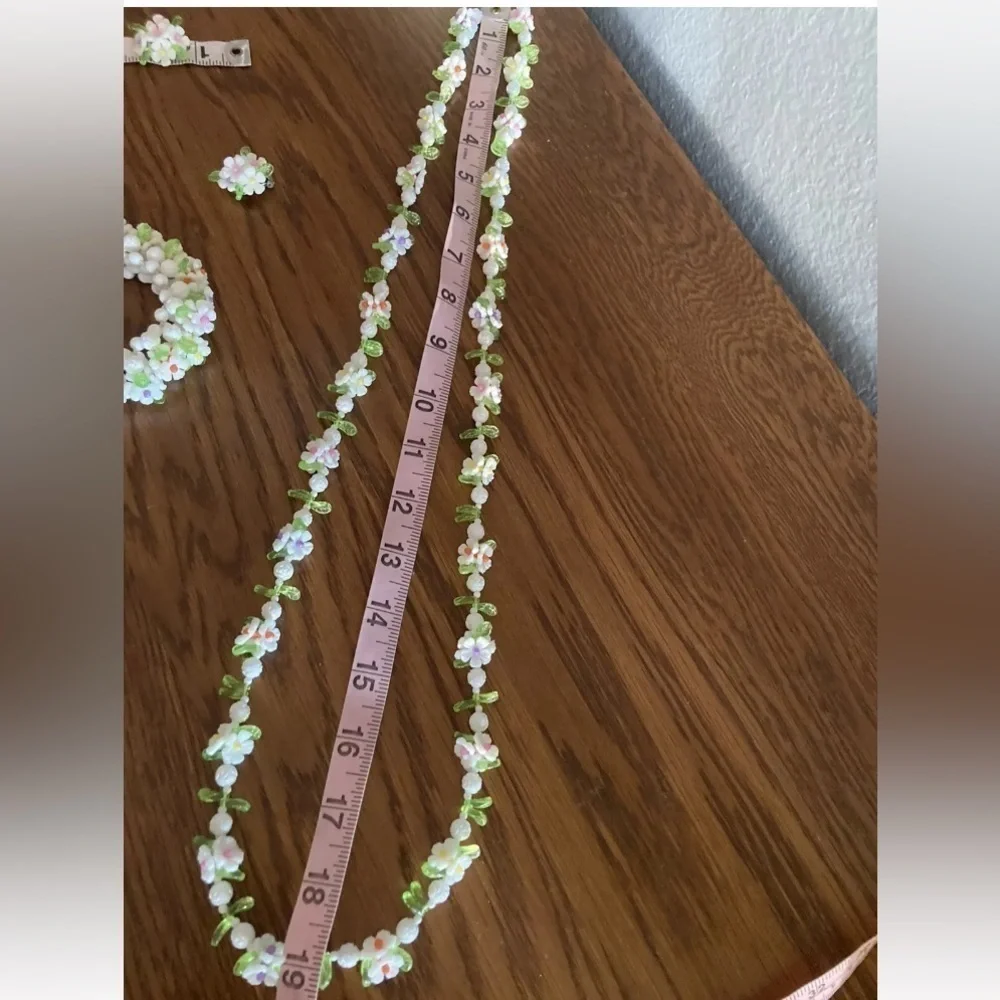 Vintage plastic Hawaiian Lei Necklace earrings bracelet